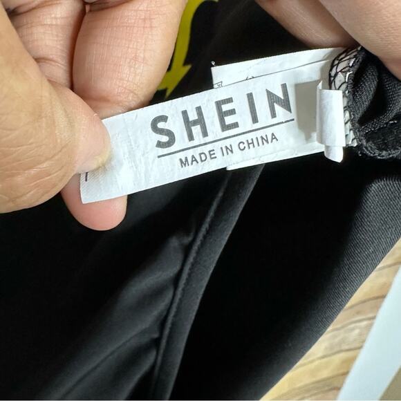 🌷5 for $25 SHEIN Mom Life is the Best Bodysuit - Picture 3 of 8